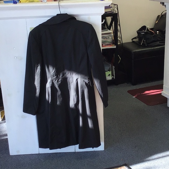 Coat - Picture 4 of 4